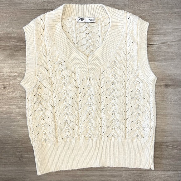 ZARA Knit Woven Pearl Details Sweater Vest Size Small - Picture 2 of 5